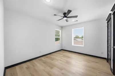 8026 Penrod Street #A/B, Houston, TX 77028 - Photo 15