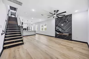 8026 Penrod St, Houston, TX 77028 - Photo 9