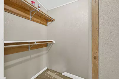 9586 Darkwood Street, Willis, TX 77318 - Photo 17