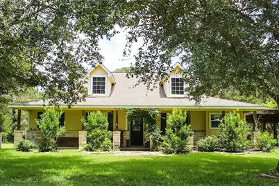 1076 W Branding Iron, Weimar, TX 78962 - Photo 1