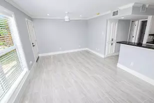 8110 Albacore Dr, Houston, TX 77074 - Photo 3