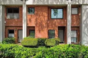 2608 Bering Dr, Houston, TX 77057 - Photo 1