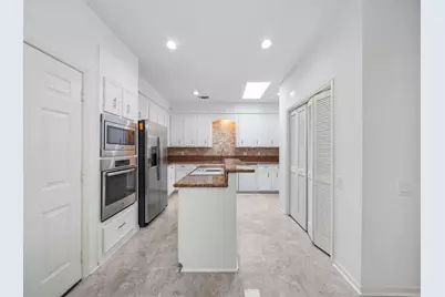 2226 Jamara Lane, Houston, TX 77077 - Photo 9