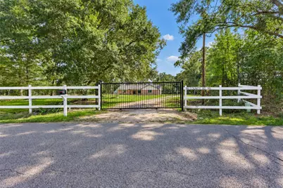 86 County Road 319, Cleveland, TX 77327 - Photo 1