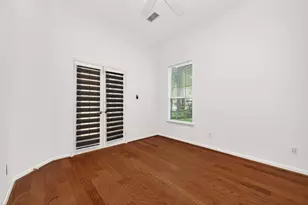 22 Westwinds Circle NE, The Woodlands, TX 77382 - Photo 17