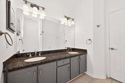 22 Westwinds Circle NE, The Woodlands, TX 77382 - Photo 33