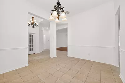 22 Westwinds Circle NE, The Woodlands, TX 77382 - Photo 9