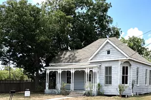 603 N Depot St, Victoria, TX 77901 - Photo 1