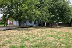 603 N Depot St, Victoria, TX 77901 - Photo 3