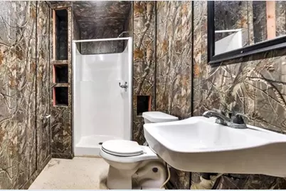 5063 State Hwy 147, Zavalla, TX 75980 - Photo 11