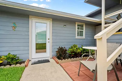 715 31st Street #Rear, Galveston, TX 77550 - Photo 1