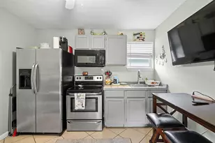 715 31st St, Galveston, TX 77550 - Photo 5