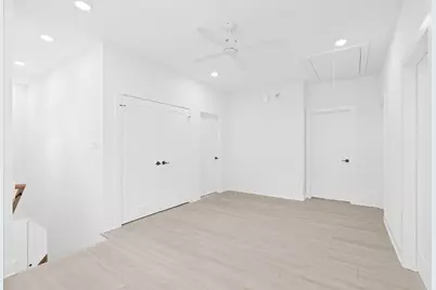 10096 Serrano Park Drive, Houston, TX 77075 - Photo 17