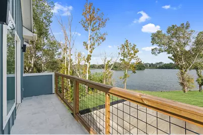 10096 Serrano Park Drive, Houston, TX 77075 - Photo 21