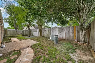 1007 Apache Falls Dr, Katy, TX 77450 - Photo 37