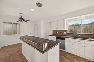 1007 Apache Falls Dr, Katy, TX 77450 - Photo 9