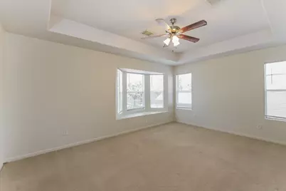 12226 Carriage Oak Circle, Humble, TX 77346 - Photo 9