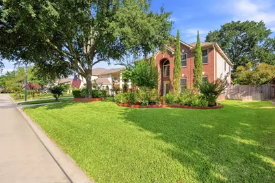 2718 Honeysuckle Walk, Spring, TX 77388 - Photo 3