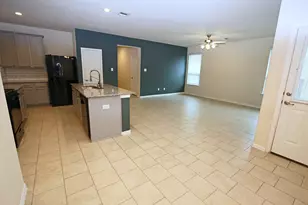 13346 Pecan Trails Dr, Santa Fe, TX 77510 - Photo 11