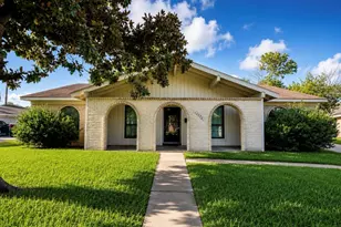 10358 Sageplum Dr, Houston, TX 77089 - Photo 1