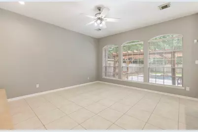 27 Stargazer Place, The Woodlands, TX 77381 - Photo 11