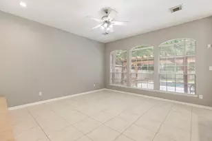 27 Stargazer Pl, The Woodlands, TX 77381 - Photo 11