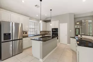 27 Stargazer Pl, The Woodlands, TX 77381 - Photo 17