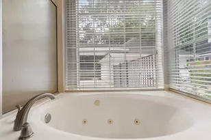 27 Stargazer Pl, The Woodlands, TX 77381 - Photo 33
