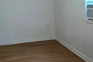 369 E Chestnut St, Winnie, TX 77665 - Photo 9