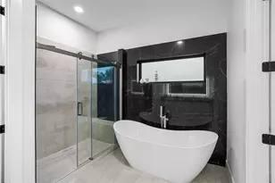 3531 Bradford St, Houston, TX 77025 - Photo 13