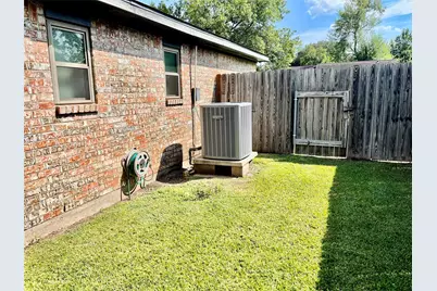 1718 Linwood Drive, Wharton, TX 77488 - Photo 21