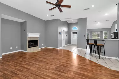 4910 Pleasure Lake Drive, Willis, TX 77318 - Photo 9