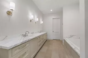822 W 31st St, Houston, TX 77018 - Photo 23
