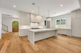822 W 31st St, Houston, TX 77018 - Photo 9
