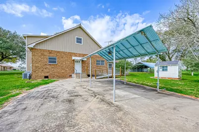 1826 County Road 469, El Campo, TX 77437 - Photo 5