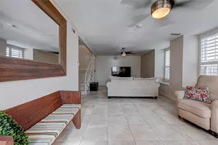 10189 Beekman Pl Dr, Houston, TX 77043 - Photo 5