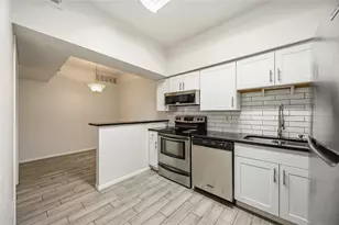 2100 Tanglewilde St, Houston, TX 77063 - Photo 7