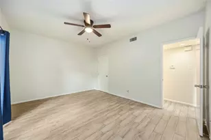 2100 Tanglewilde St, Houston, TX 77063 - Photo 11