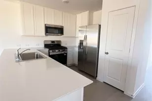 12526 Mountain Daisy Rd, Houston, TX 77038 - Photo 5