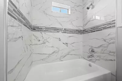 2023 1/2 Hollywood Avenue, Galveston, TX 77551 - Photo 19