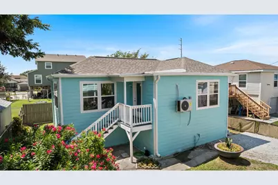 2023 1/2 Hollywood Avenue, Galveston, TX 77551 - Photo 1