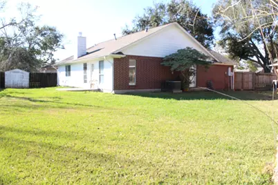 1709 Woodway Circle, Dickinson, TX 77539 - Photo 19