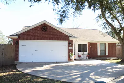 1709 Woodway Circle, Dickinson, TX 77539 - Photo 1