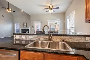 216 Willow Pointe Dr, League City, TX 77573 - Photo 15