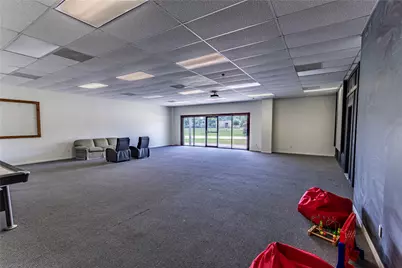 425 E Obryant Street, Bellville, TX 77418 - Photo 9