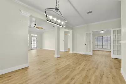 839 Quiet Spring Ln, Houston, TX 77062 - Photo 9
