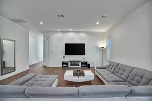 5507 Robusto Pl, Houston, TX 77091 - Photo 9