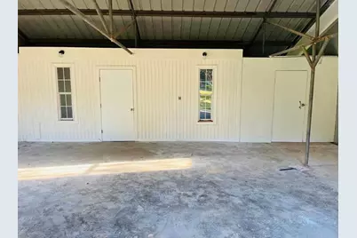 142 County Road 322, Cleveland, TX 77327 - Photo 15