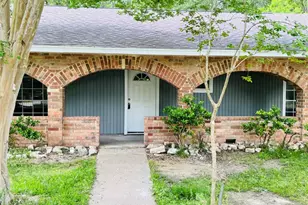 142 County Rd 322, Cleveland, TX 77327 - Photo 5