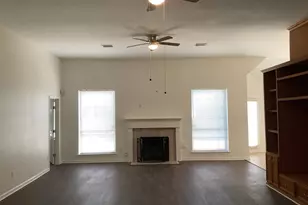 1601 Oak Pl Ct, Pearland, TX 77581 - Photo 5